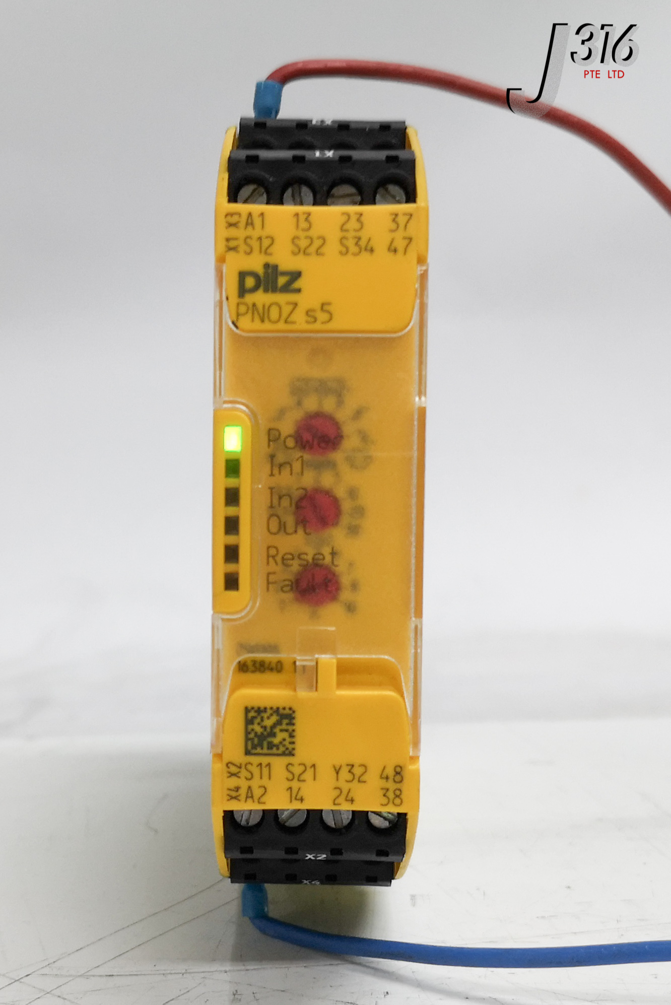 Interruttore di sicurezza Pilz 751105 PNOZ s5 C 24VDC 2 n/o t relè di sicurezza